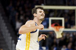 徐静雨：波斯特是勇士中锋答案&今年必成争冠队 快船老人味有点重