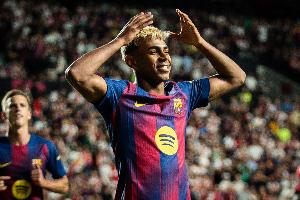 亚马尔19岁之前欧冠打进7球超越劳尔，同年龄仅少于姆巴佩